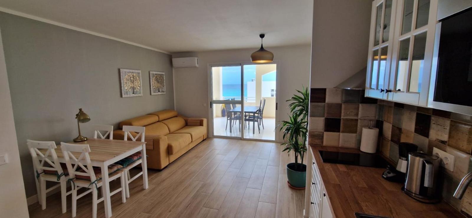 Blue Lagoon Apartment Costa Calma Bagian luar foto